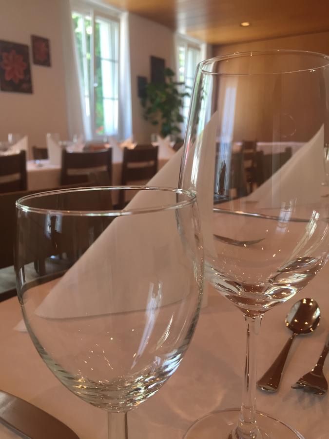 斯塔迪霍夫格拉鲁斯酒店&餐厅 外观 照片