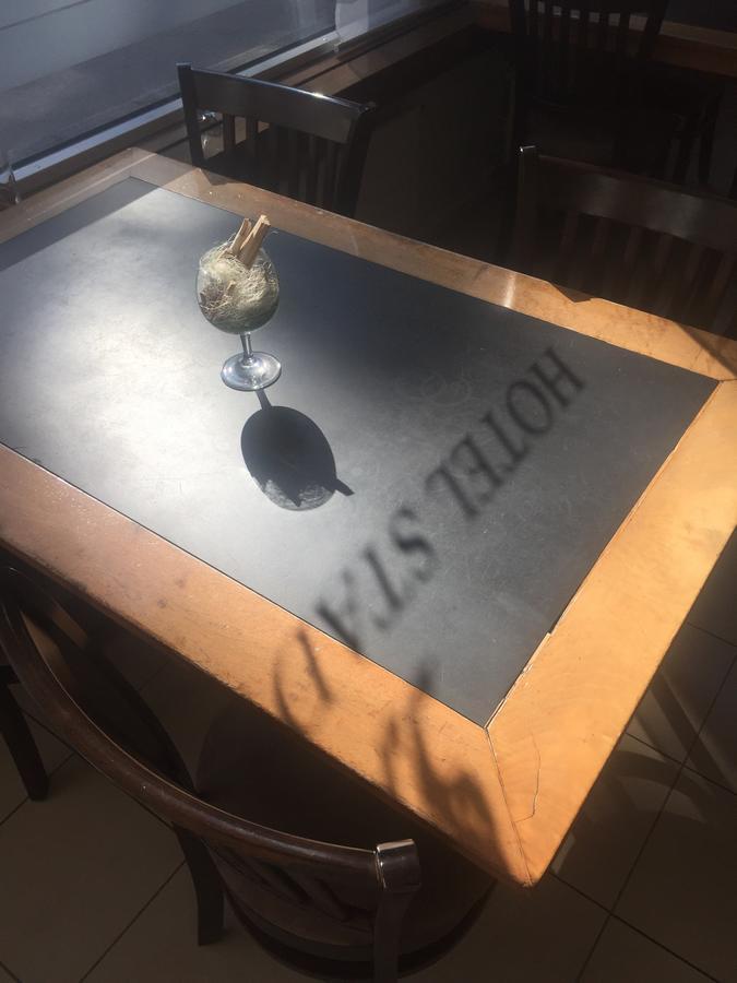 斯塔迪霍夫格拉鲁斯酒店&餐厅 外观 照片